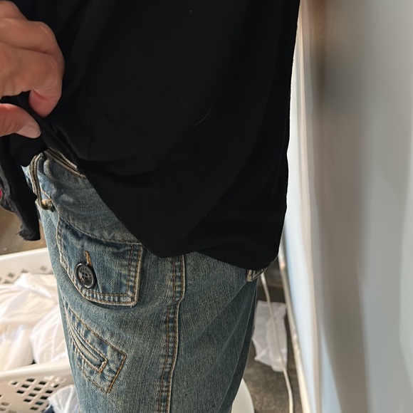 Cute black cross over top, size S. Gathered waste in front & loose in the back. - Picture 3 of 3